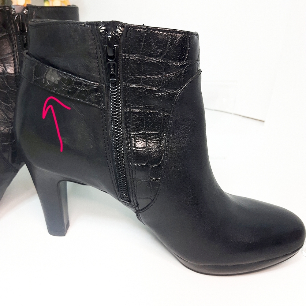 Naturalizer🖤Black Ankle Heel Booties|Genuine Leather - Picture 10 of 11